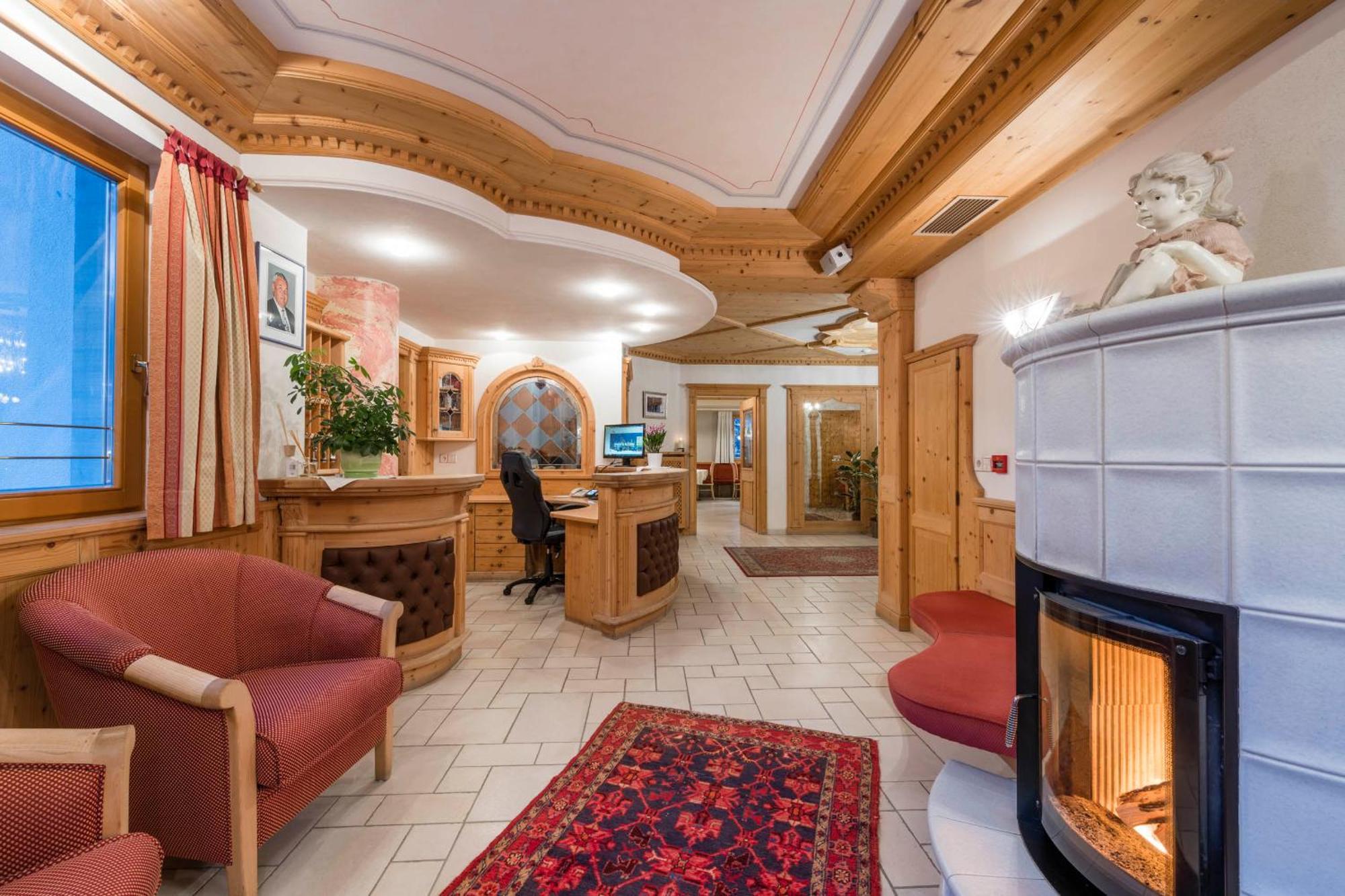 B&B Hotel Alpenrose Rooms & Apartments Valles Luaran gambar