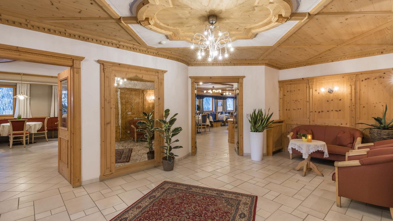 B&B Hotel Alpenrose Rooms & Apartments Valles Luaran gambar